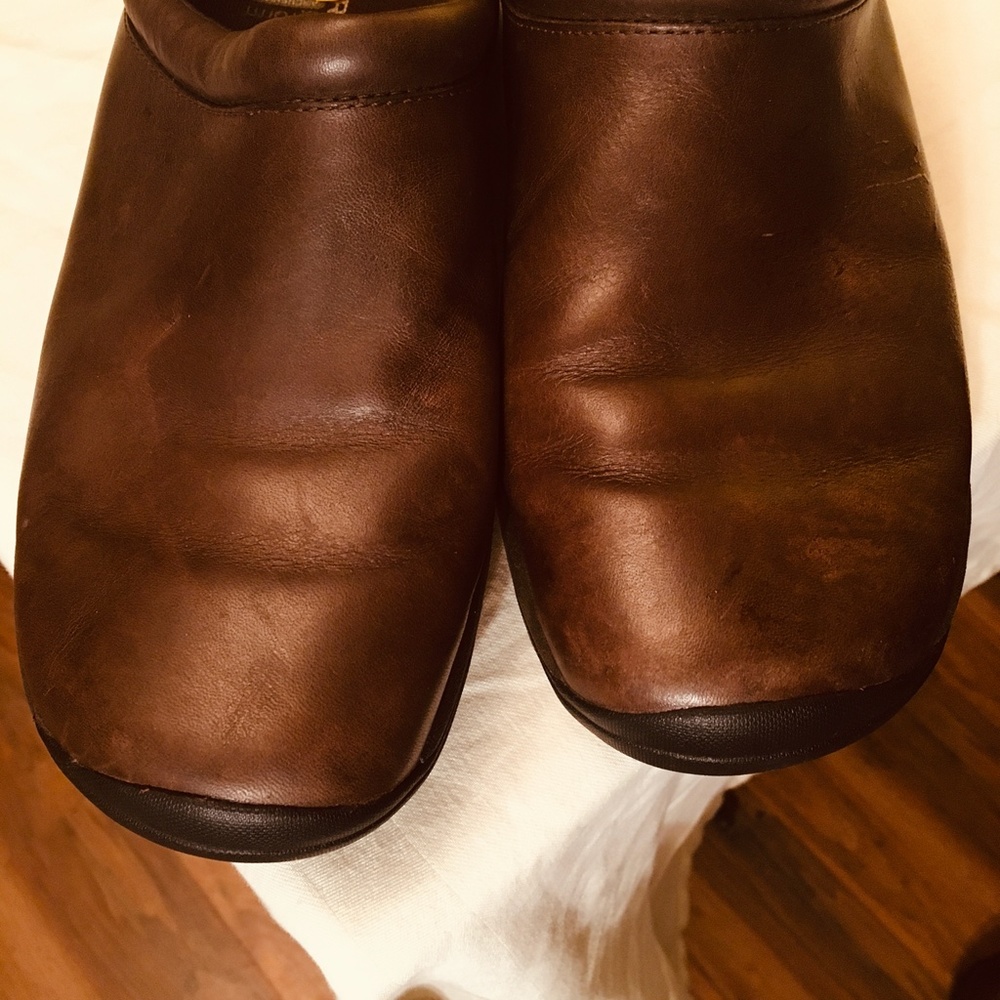 Merrells - Picture 5 of 6